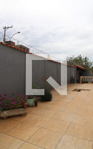 Casa à venda com 112m², 3 quartos e 5 vagasQuintal 2