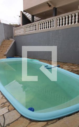 Casa à venda com 112m², 3 quartos e 5 vagasQuintal