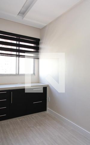 Apartamento para alugar com 62m², 2 quartos e 2 vagasEscritório