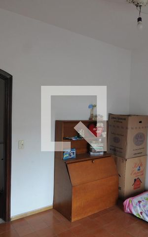 Casa de condomínio à venda com 150m², 4 quartos e 3 vagasQuarto 2
