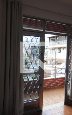Casa de condomínio à venda com 150m², 4 quartos e 3 vagasQuarto 2