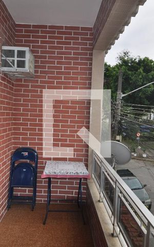 Casa de condomínio à venda com 150m², 4 quartos e 3 vagasVaranda Suíte