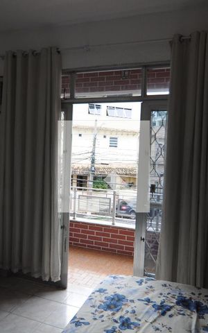 Casa de condomínio à venda com 150m², 4 quartos e 3 vagasSuíte
