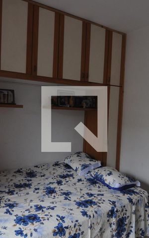 Casa de condomínio à venda com 150m², 4 quartos e 3 vagasSuíte