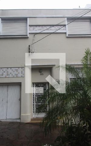 Casa à venda com 150m², 3 quartos e 1 vagaFachada