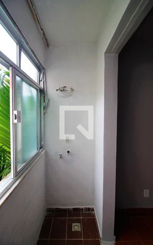 Apartamento à venda com 61m², 2 quartos e 1 vagaÁrea de Serviço