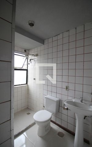 Apartamento à venda com 61m², 2 quartos e 1 vagaBanheiro Social