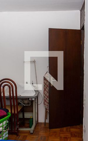 Casa à venda com 300m², 4 quartos e 2 vagasQuarto 1