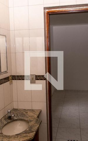 Casa à venda com 300m², 4 quartos e 2 vagasBanheiro da Suíte