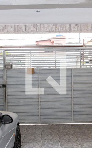 Casa à venda com 300m², 4 quartos e 2 vagasGaragem