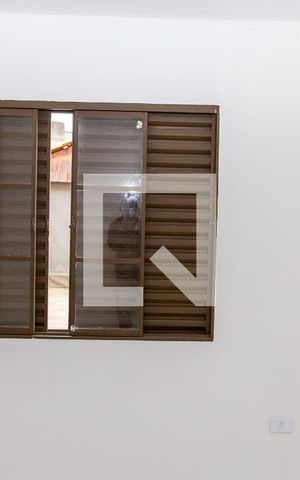 Casa à venda com 300m², 4 quartos e 2 vagasQuarto Suíte