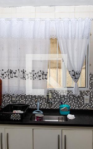 Casa à venda com 300m², 4 quartos e 2 vagasCozinha