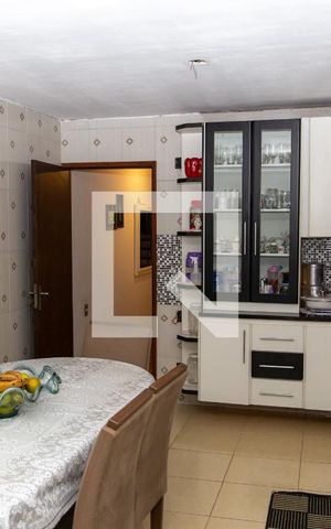 Casa à venda com 300m², 4 quartos e 2 vagasCozinha