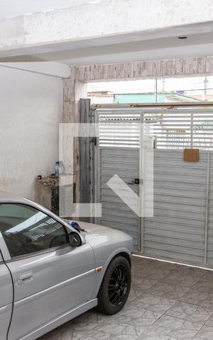 Casa à venda com 300m², 4 quartos e 2 vagasGaragem