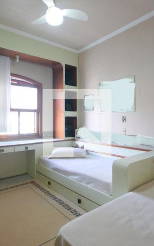 Casa à venda com 300m², 3 quartos e 5 vagasQuarto 2