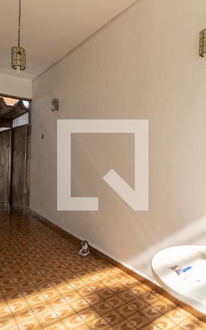 Casa à venda com 161m², 3 quartos e 3 vagas Casa à venda com 161m², 3 quartos e 3 vagasGaragem