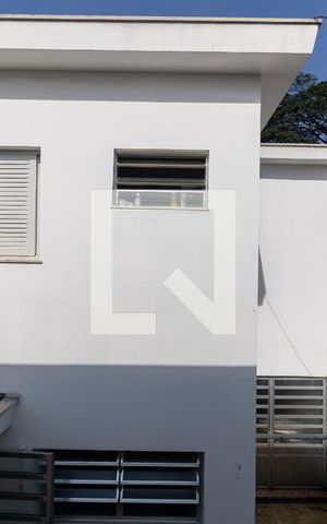 Casa à venda com 161m², 3 quartos e 3 vagas Casa à venda com 161m², 3 quartos e 3 vagasVista da Sala da Edícula