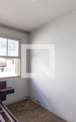 Casa à venda com 161m², 3 quartos e 3 vagas Casa à venda com 161m², 3 quartos e 3 vagasQuarto 1 da Edícula