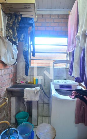Casa à venda com 80m², 1 quarto e 1 vagaÁrea de serviço