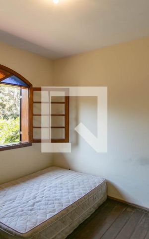 Casa à venda com 580m², 7 quartos e 6 vagas Casa à venda com 580m², 7 quartos e 6 vagasQuarto 3