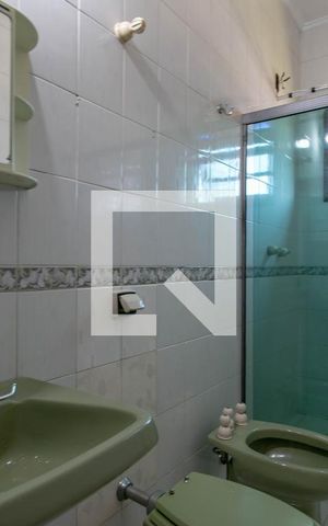Casa à venda com 580m², 7 quartos e 6 vagas Casa à venda com 580m², 7 quartos e 6 vagasBanheiro 4