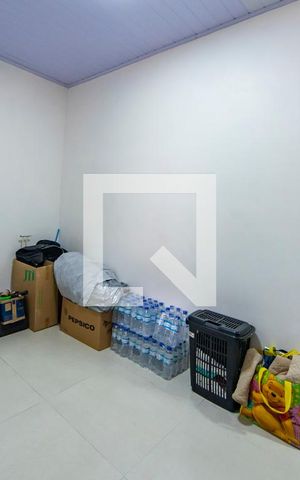 Casa à venda com 561m², 5 quartos e 4 vagas Casa à venda com 561m², 5 quartos e 4 vagasQuarto 1