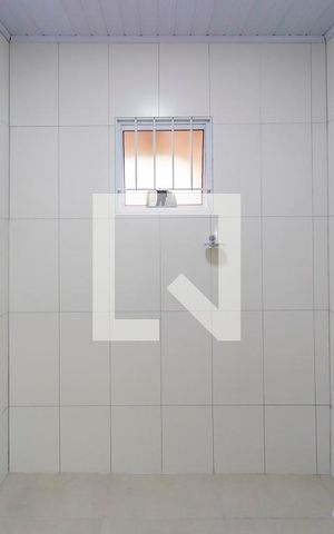 Casa à venda com 561m², 5 quartos e 4 vagas Casa à venda com 561m², 5 quartos e 4 vagasBanheiro