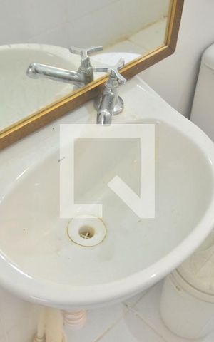 Apartamento à venda com 41m², 2 quartos e 1 vagaBanheiro