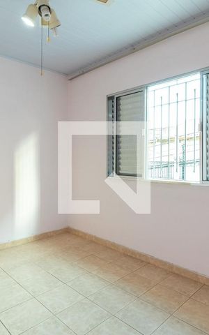 Casa à venda com 100m², 2 quartos e 2 vagasQuarto 2