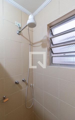 Casa à venda com 100m², 2 quartos e 2 vagasBanheiro 2