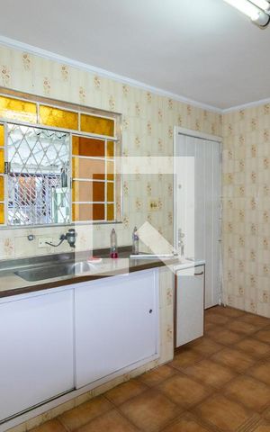Casa à venda com 100m², 2 quartos e 2 vagasCozinha