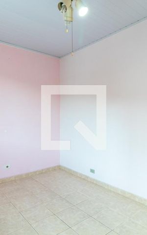 Casa à venda com 100m², 2 quartos e 2 vagasQuarto 2