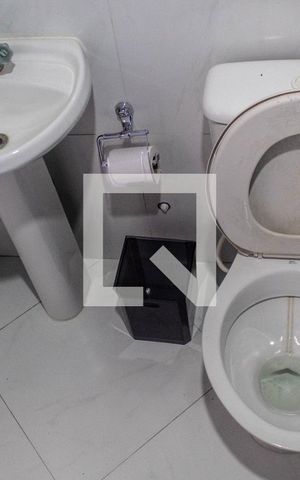 Casa para alugar com 300m², 4 quartos e 4 vagas Casa para alugar com 300m², 4 quartos e 4 vagasBanheiro 4