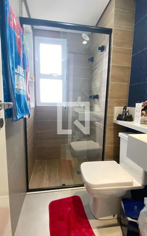 Apartamento para alugar com 72m², 2 quartos e 2 vagasBanheiro Social