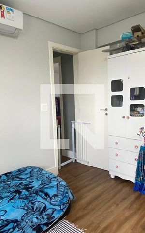 Apartamento para alugar com 72m², 2 quartos e 2 vagasQuarto