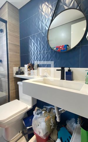 Apartamento para alugar com 72m², 2 quartos e 2 vagasBanheiro Social