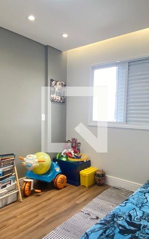 Apartamento para alugar com 72m², 2 quartos e 2 vagasQuarto