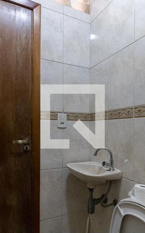 Casa à venda com 420m², 3 quartos e 4 vagas Casa à venda com 420m², 3 quartos e 4 vagasBanheiro 2