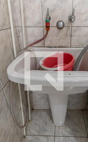 Casa à venda com 420m², 3 quartos e 4 vagas Casa à venda com 420m², 3 quartos e 4 vagasTanque