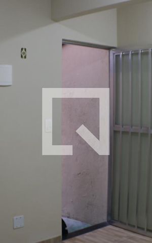 Casa à venda com 53m², 1 quarto e sem vagaSala