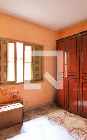 Casa à venda com 340m², 4 quartos e 1 vagaQuarto 2