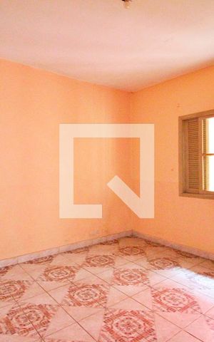 Casa à venda com 340m², 4 quartos e 1 vagaQuarto 1