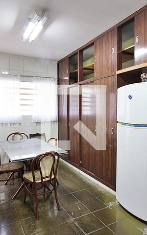Casa para alugar com 171m², 2 quartos e 3 vagasCozinha