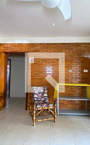 Casa à venda com 263m², 4 quartos e sem vagaSala
