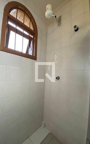 Casa à venda com 263m², 4 quartos e sem vagaBox do Banheiro 2