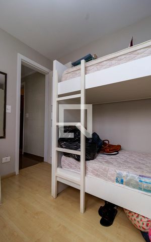Apartamento à venda com 440m², 4 quartos e 5 vagas Apartamento à venda com 440m², 4 quartos e 5 vagasQuarto de Serviço
