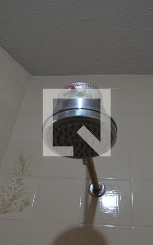 Casa à venda com 350m², 3 quartos e 4 vagasBanheiro de Serviço