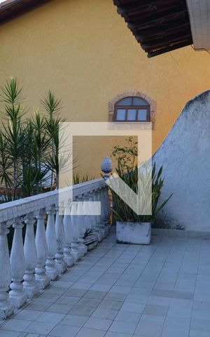 Casa à venda com 350m², 3 quartos e 4 vagasVaranda das Suítes 2 e 3