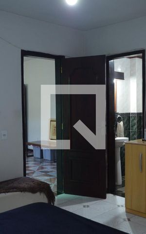 Casa à venda com 350m², 3 quartos e 4 vagasQuarto 1 - Suíte