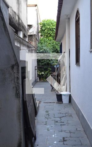 Casa à venda com 350m², 3 quartos e 4 vagasÁrea Externa - Fundos